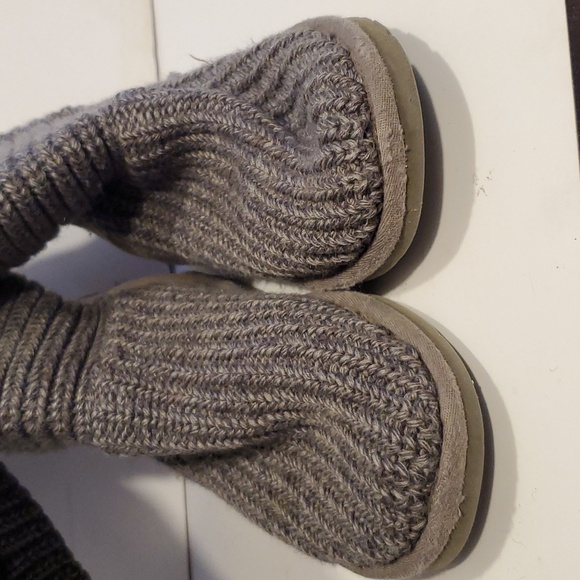 UGG Cardy Knit Boots Gray Size 6 - Picture 6 of 12